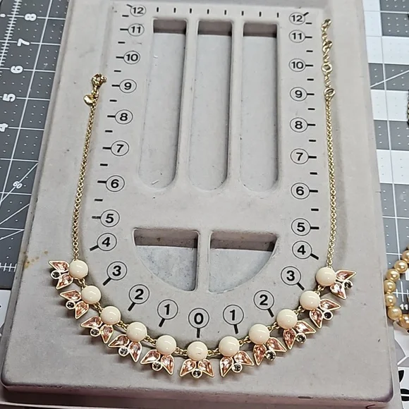 Vintage J.Crew ivory and pink - Picture 7 of 11